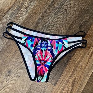 Bingo surf bikini bottoms